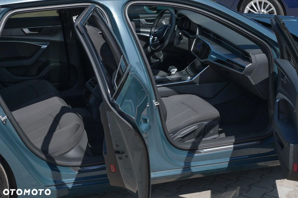 Audi A6 Avant 40 TDI quattro S tronic - 13