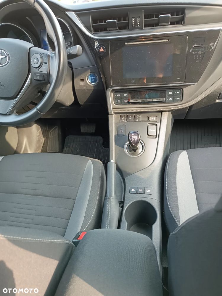 Toyota Auris Hybrid 135 Premium - 1