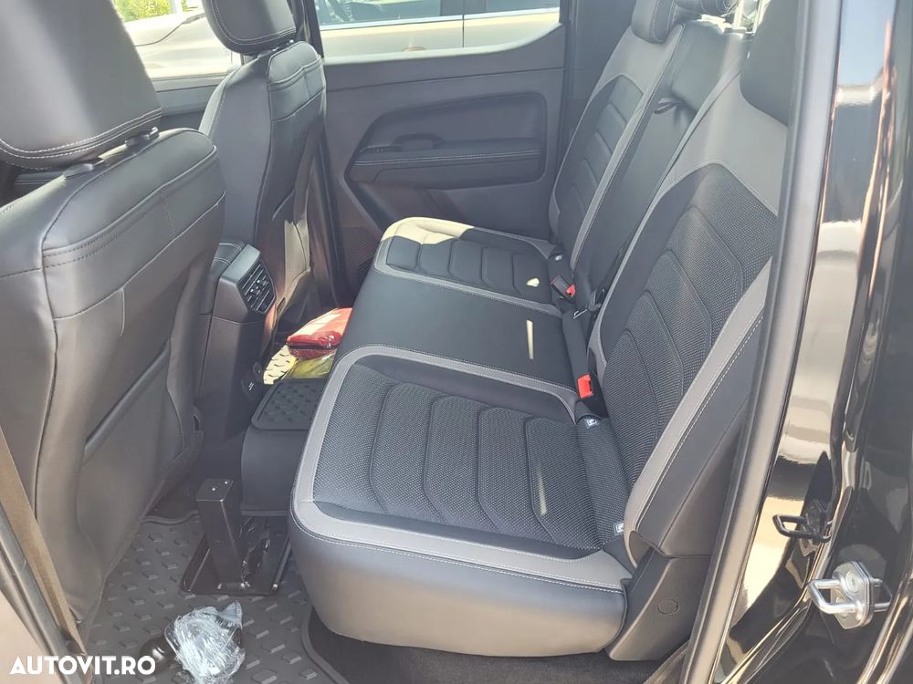 Volkswagen Amarok Aventura - 4