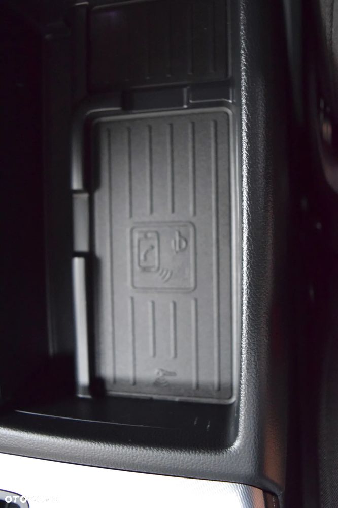 Audi A4 Avant 2.0 TDI S tronic design - 21