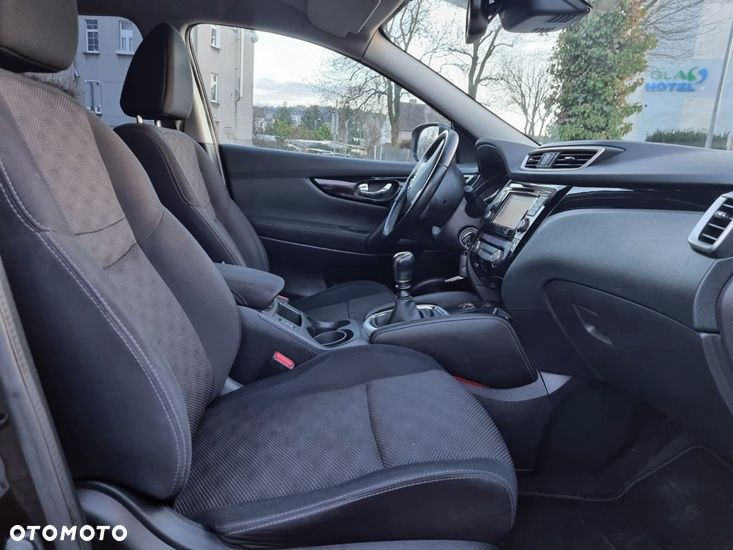 Nissan Qashqai 1.2 DIG-T Tekna - 16