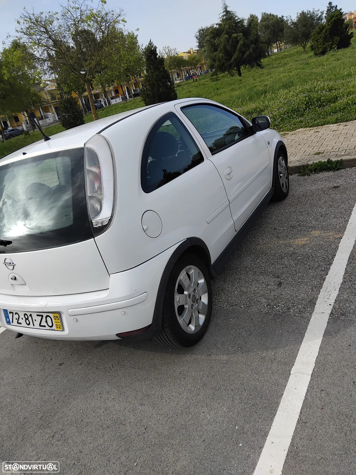 Opel Corsa 1.3 CDTi Enjoy - 2
