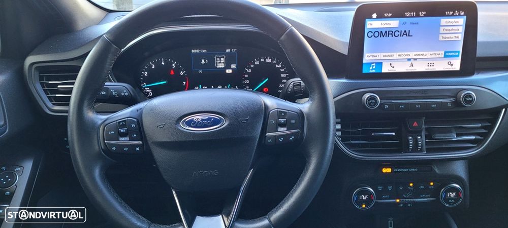 Ford Focus 1.0 EcoBoost Active X - 15