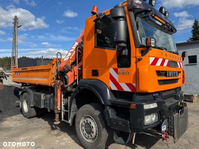 Iveco 190T33 Trakker - 1
