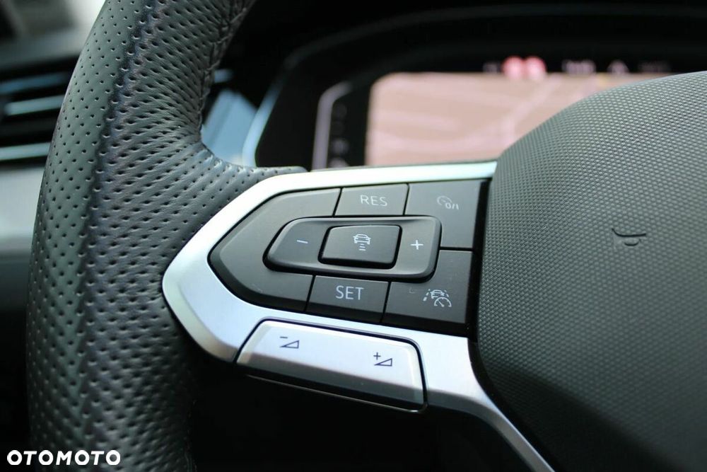 Volkswagen Passat Variant - 22