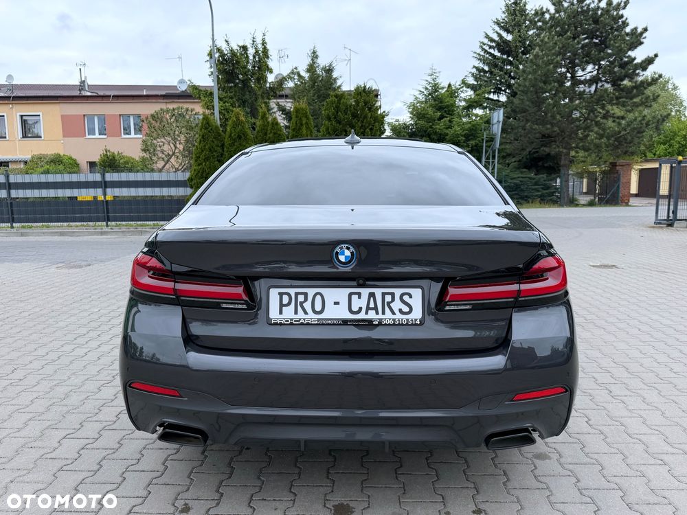 BMW Seria 5 530e M Sport sport - 11