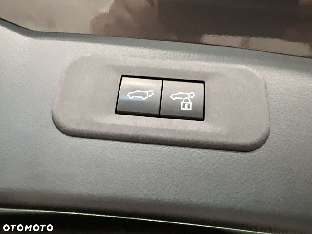 Lexus NX 350h Business AWD - 37
