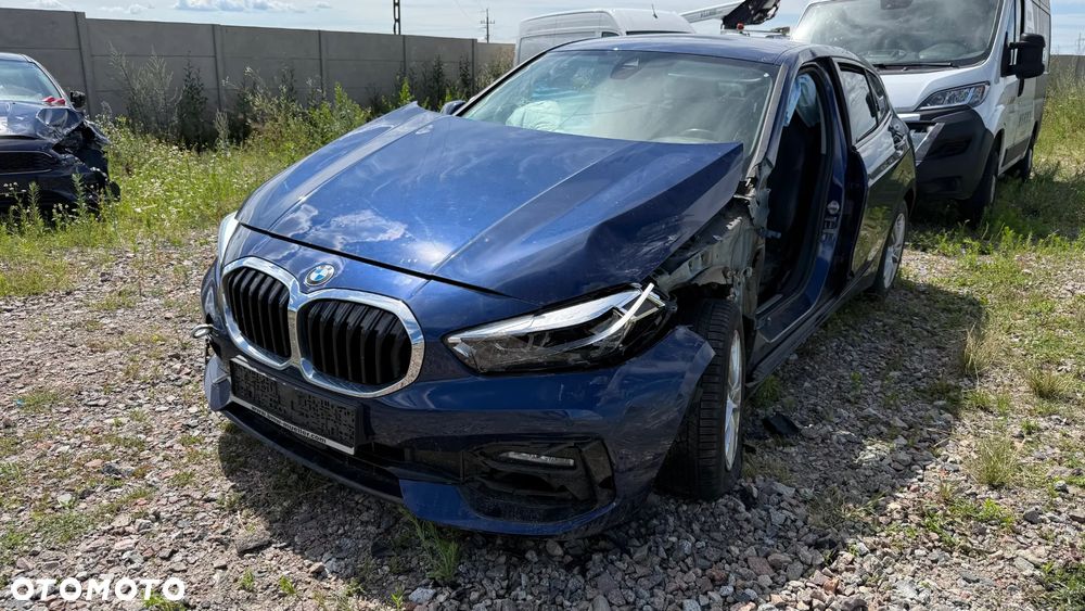 BMW Seria 1 118i Sport Line - 1