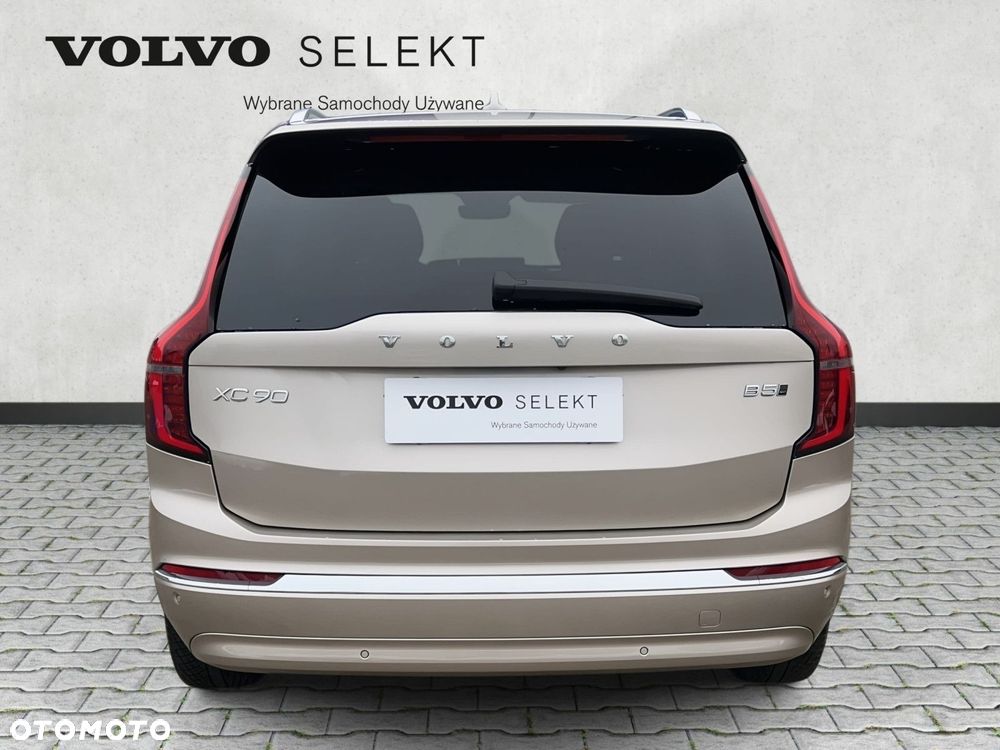 Volvo XC 90 - 6