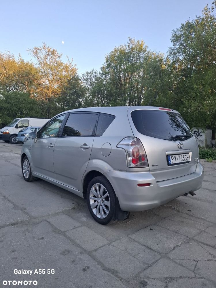 Toyota Corolla Verso 2.0 D-4D Prestige - 1