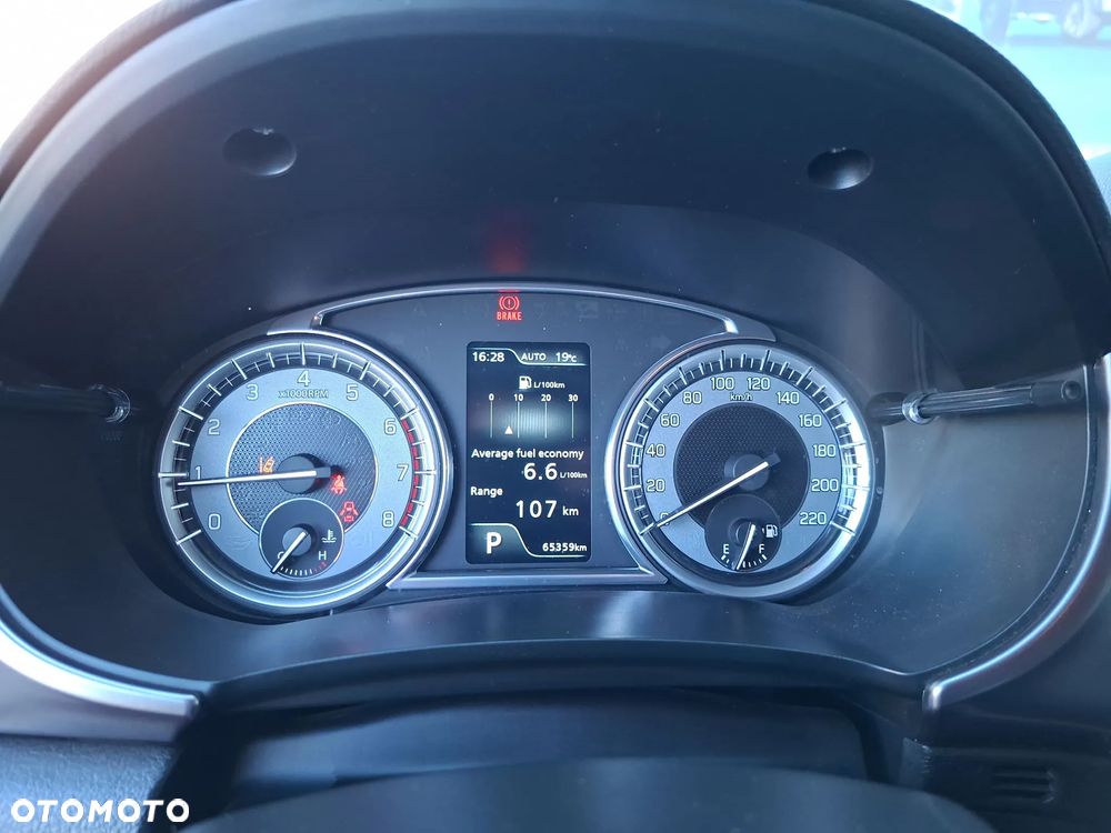 Suzuki Vitara 1.4 Boosterjet SHVS Premium 4WD - 25