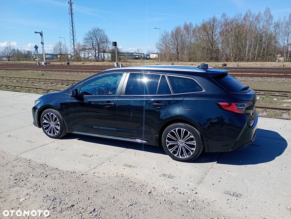 Toyota Corolla 2.0 Hybrid Comfort - 8