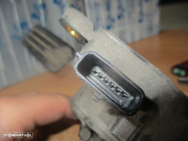 Pedal 8200139319 RENAULT MODUS 2007 1.4 I 0P - 2