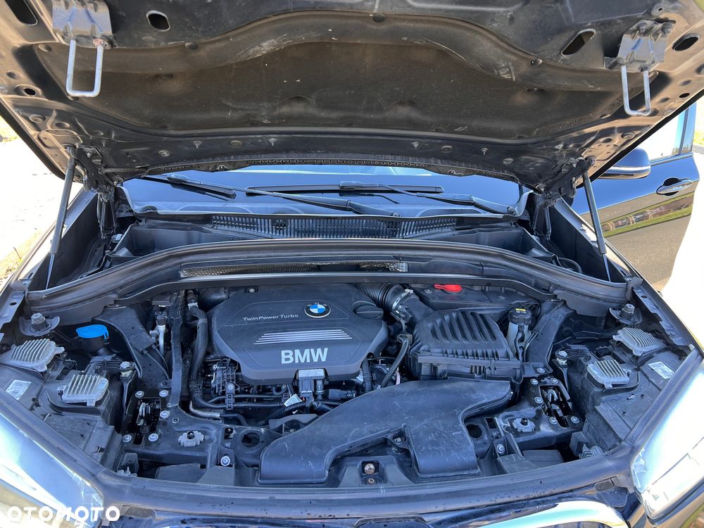 BMW X1 xDrive20d Sport Line - 28