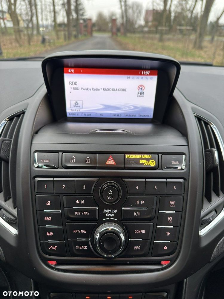 Opel Zafira - 32