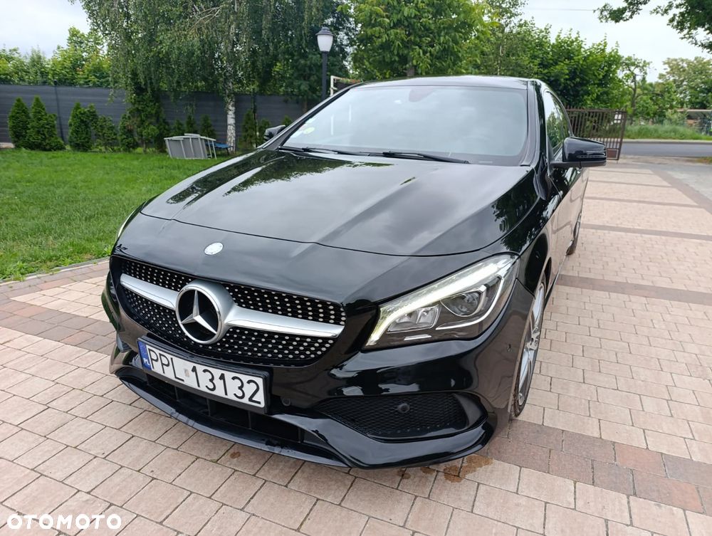 Mercedes-Benz CLA - 16