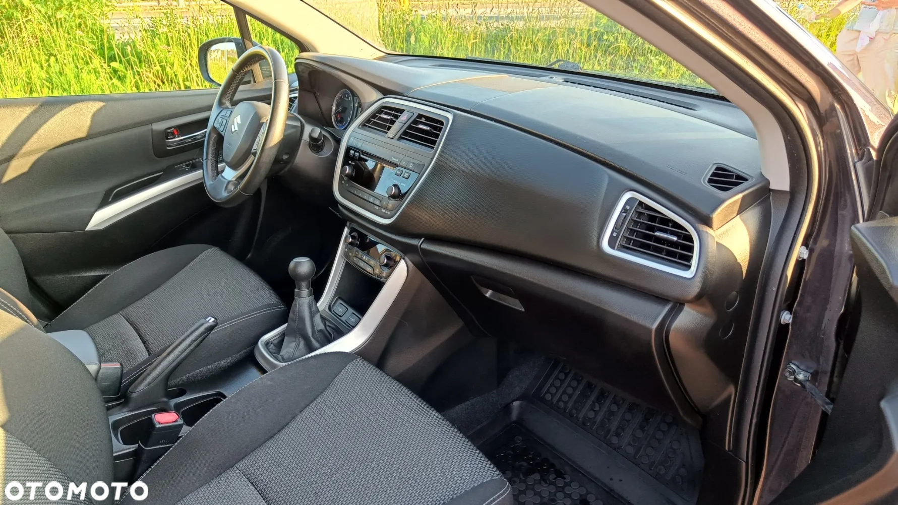 Suzuki SX4 1.6 Premium - 12