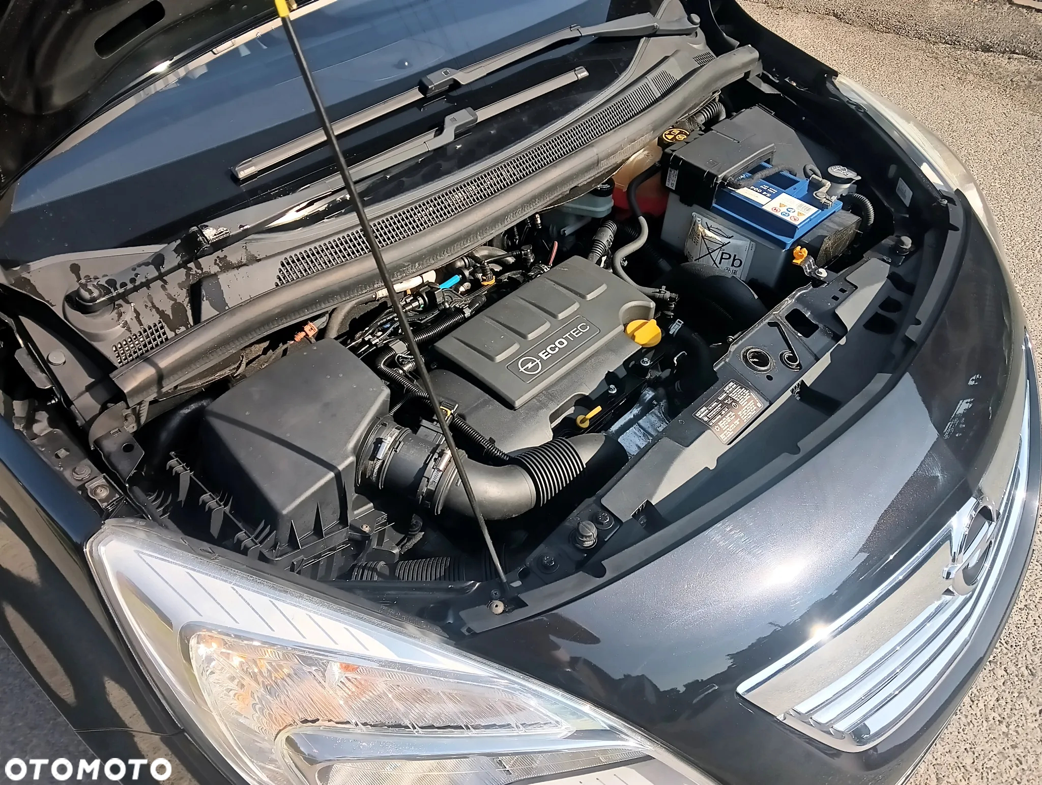Opel Meriva 1.4 T Cosmo - 26