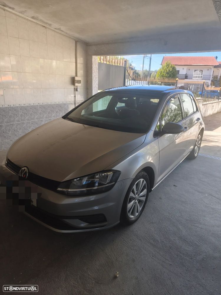 VW Golf 1.6 TDI Confortline DSG - 1