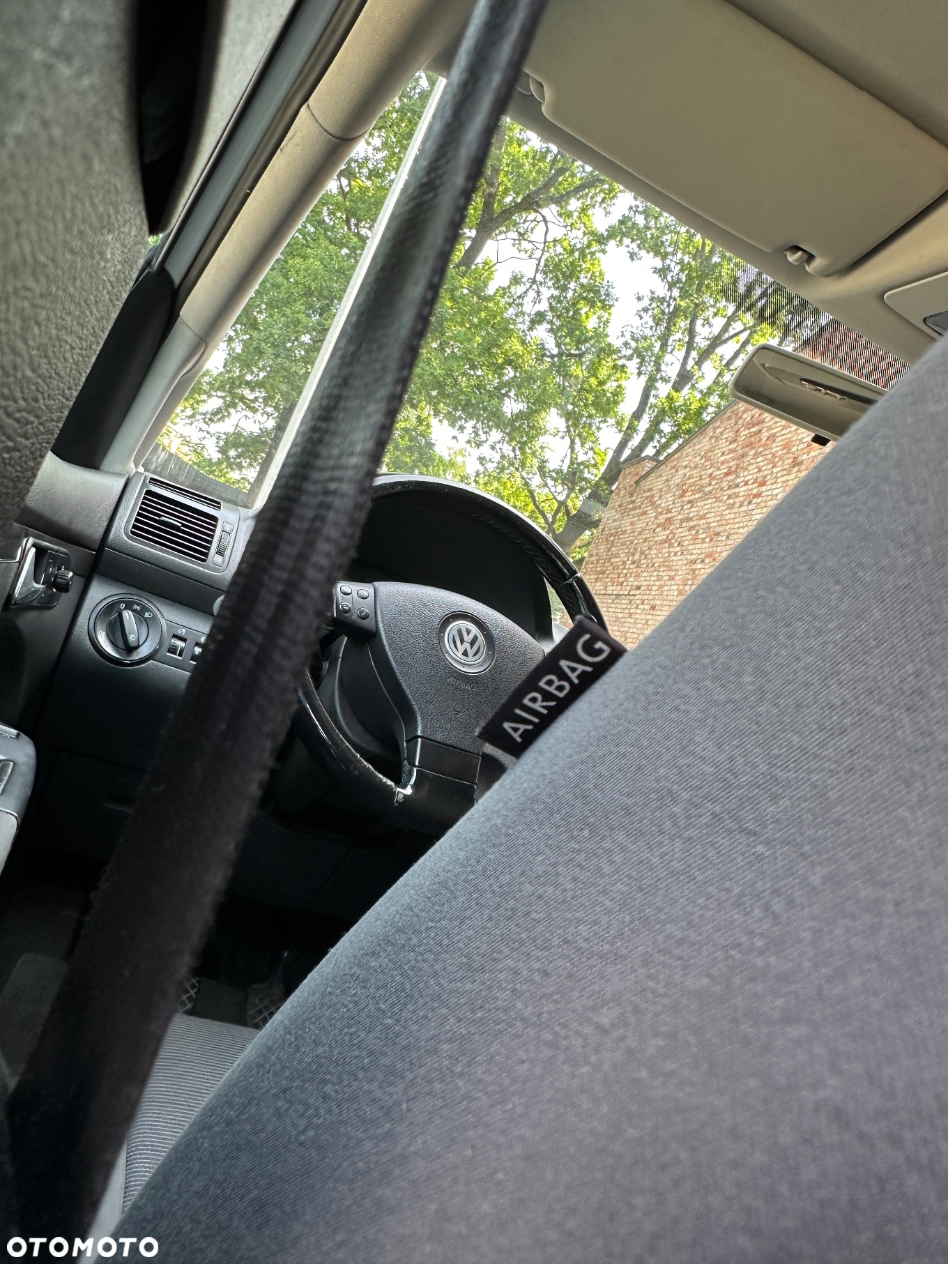 Volkswagen Touran 1.6 - 10