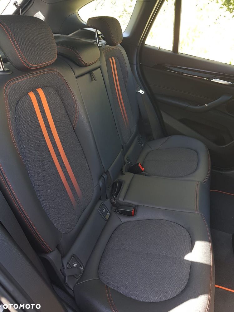 BMW X1 - 12