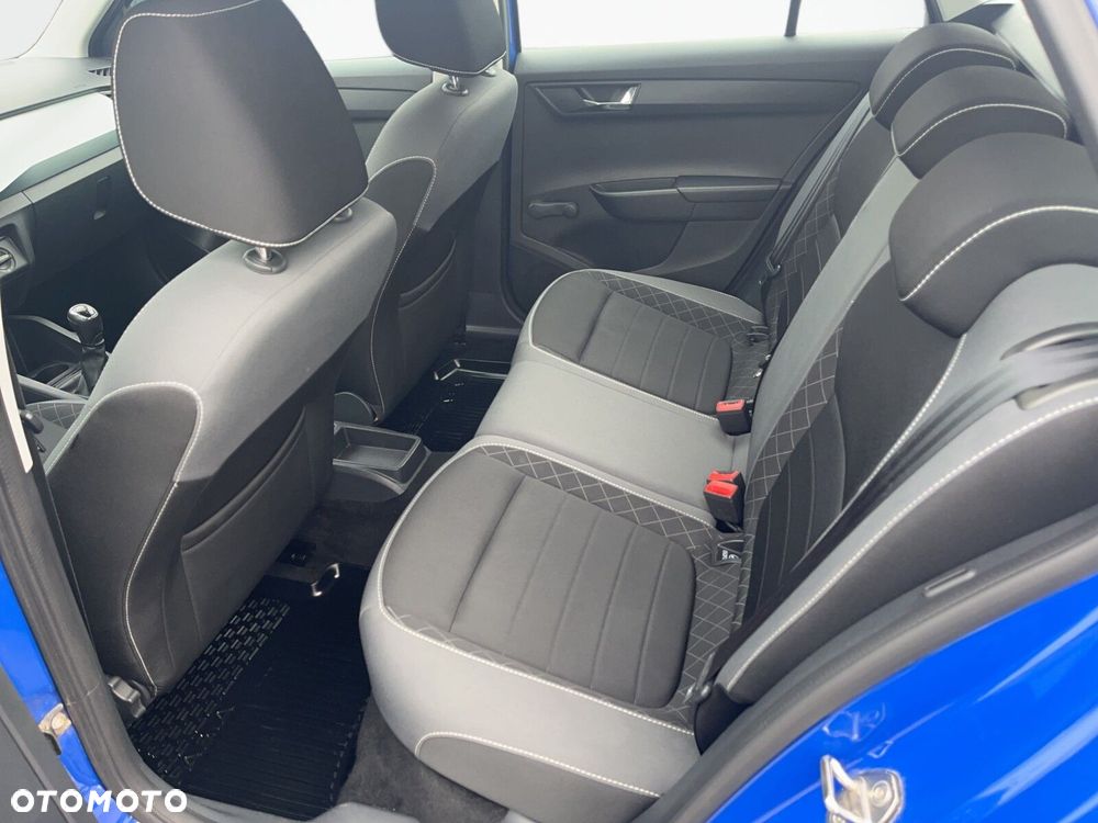 Skoda Fabia 1.0 TSI Ambition - 11