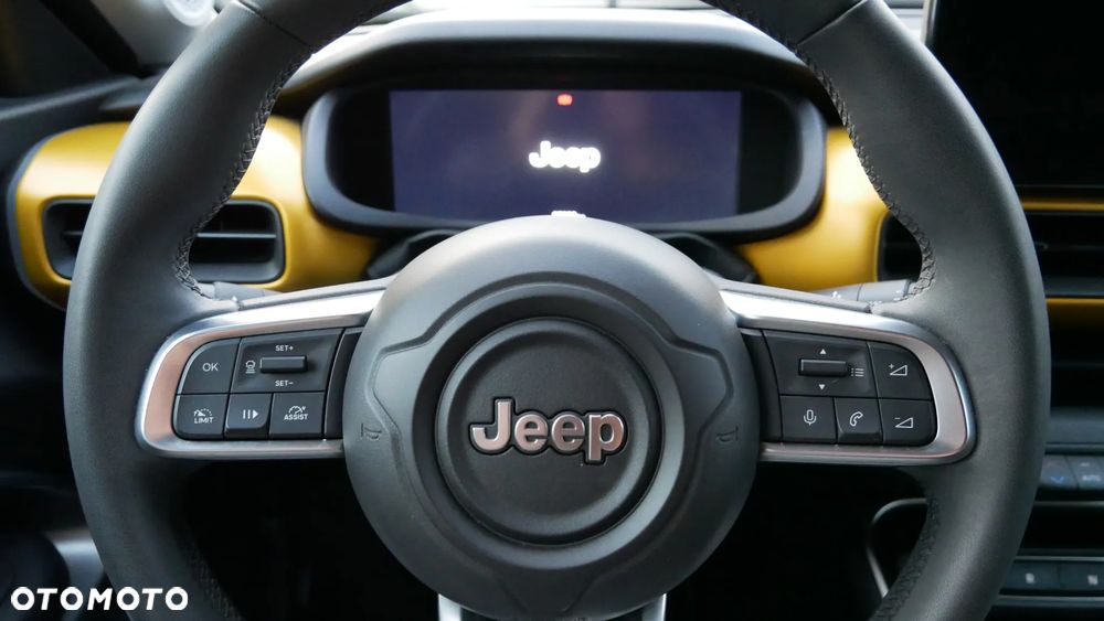 Jeep Avenger Summit+ - 16
