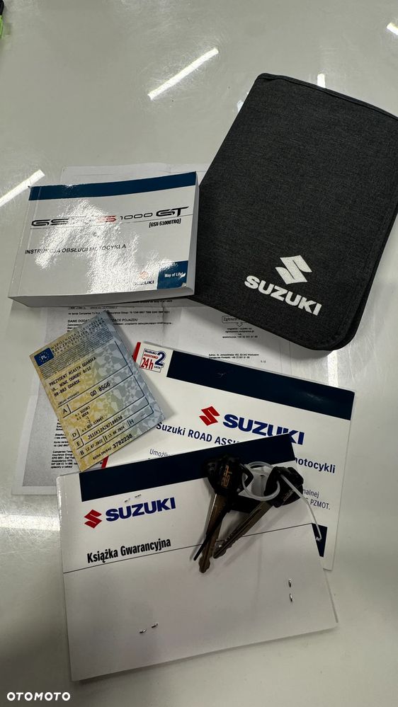 Suzuki GSX - 7
