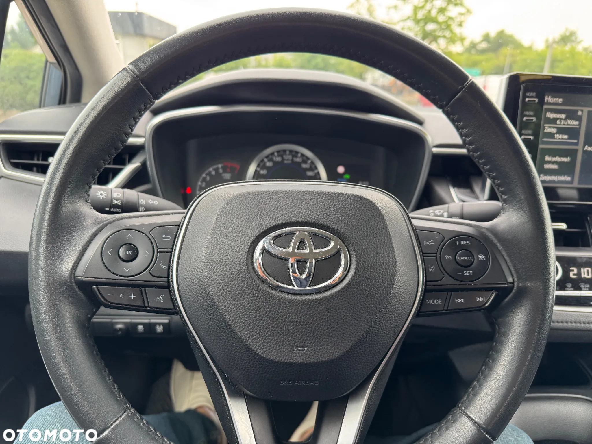 Toyota Corolla 1.8 Hybrid Comfort - 8