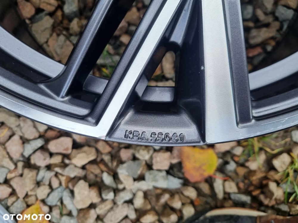 Stan: Używany  OPEL ASTRA L,COMBO E,GRANDLAND,VIVARO C,ZAFIRA L 8X18 ET40 5X108 bdb stan - 11