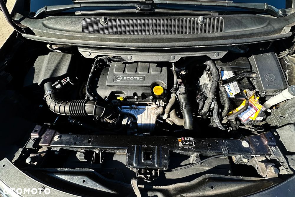 Opel Zafira Tourer 1.4 Turbo Edition - 39