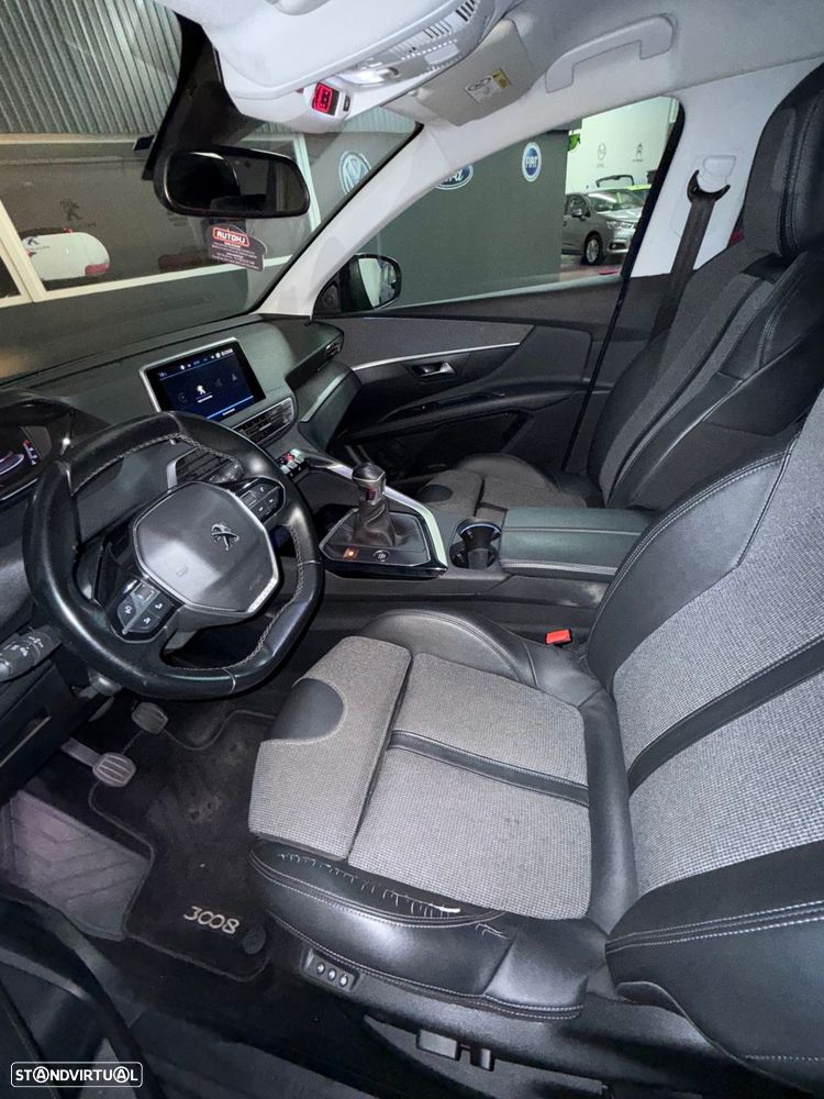 Peugeot 3008 PureTech 130 Stop & Start Allure - 14