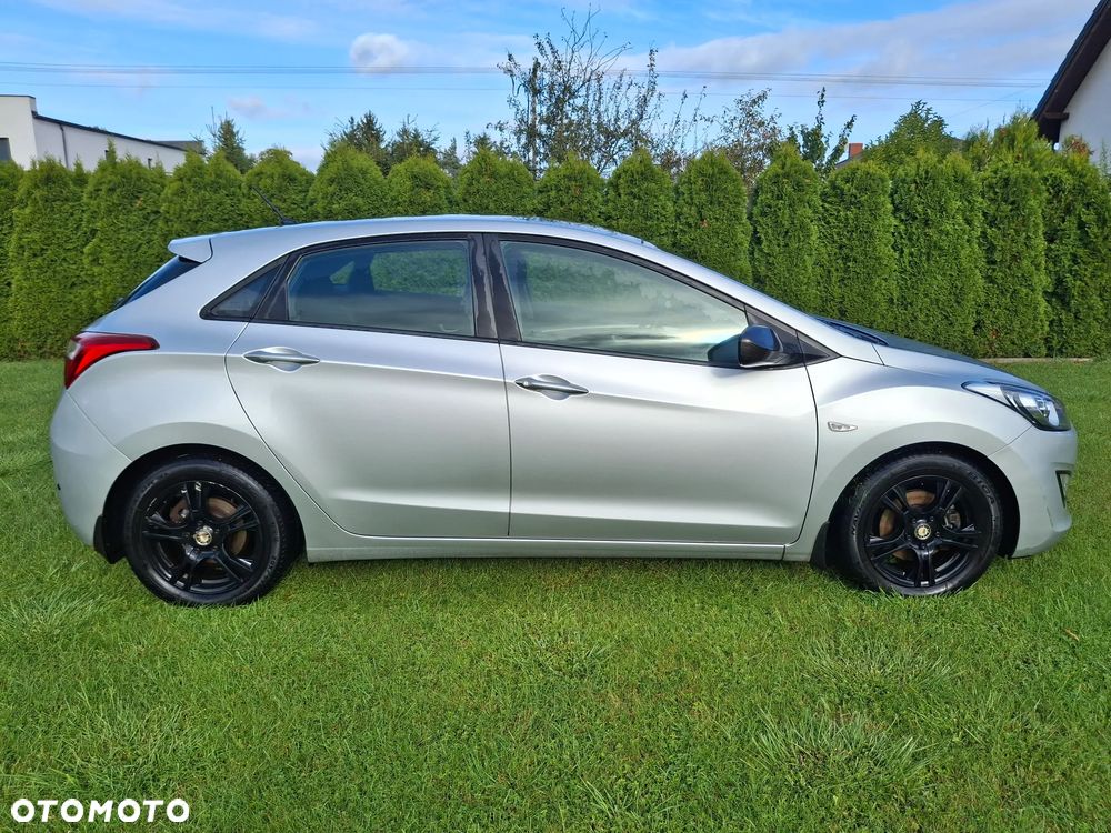 Hyundai i30 1.4 Classic - 4