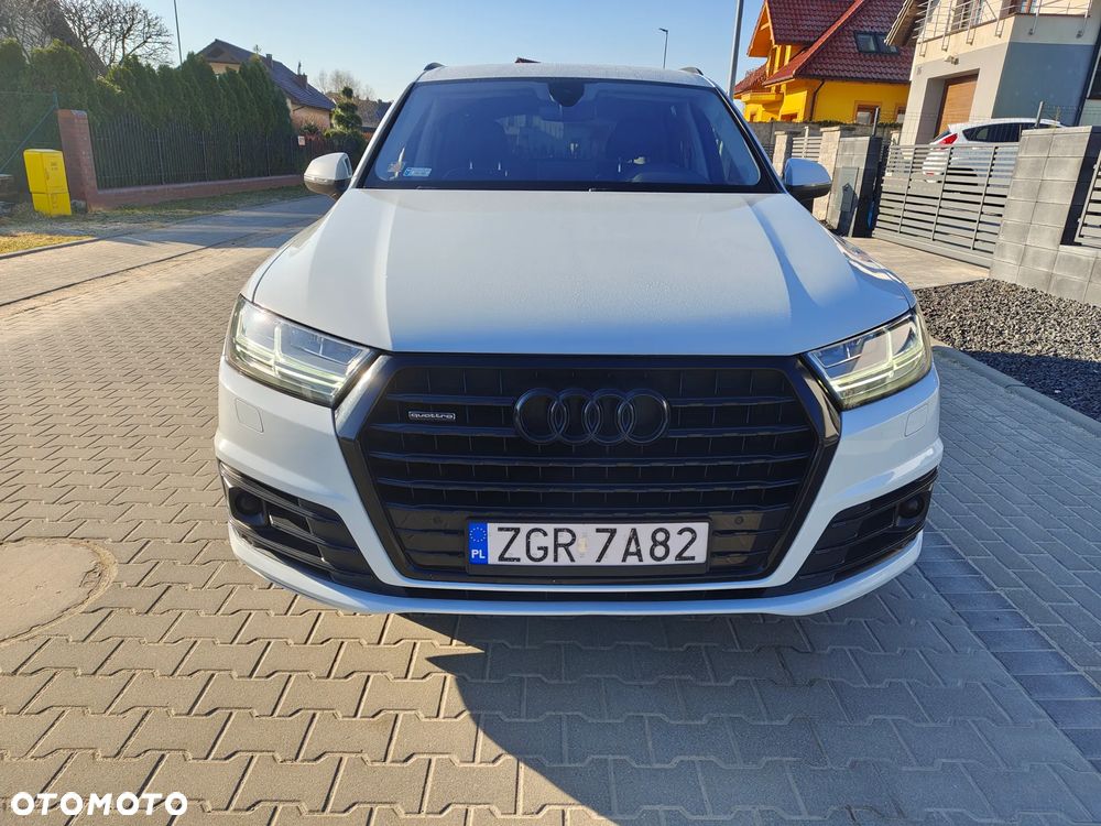 Audi Q7 - 8