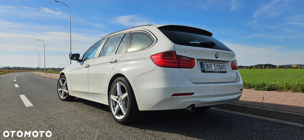 BMW Seria 3 2013 photo 3