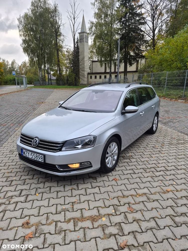 Volkswagen Passat 2011 photo 2