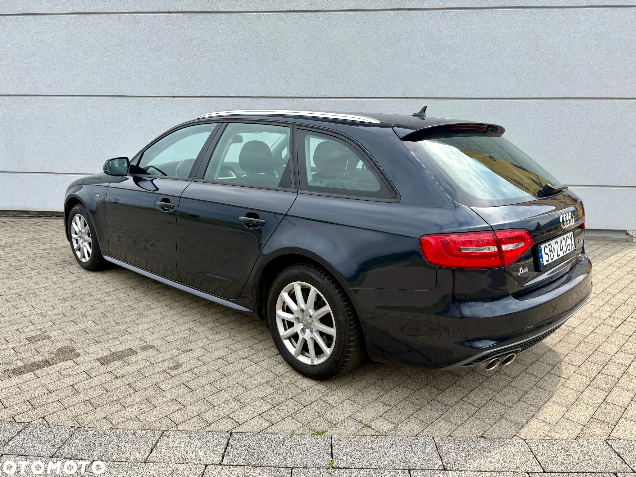Audi A4 Avant 2.0 TDI DPF clean diesel S line Sportpaket - 8