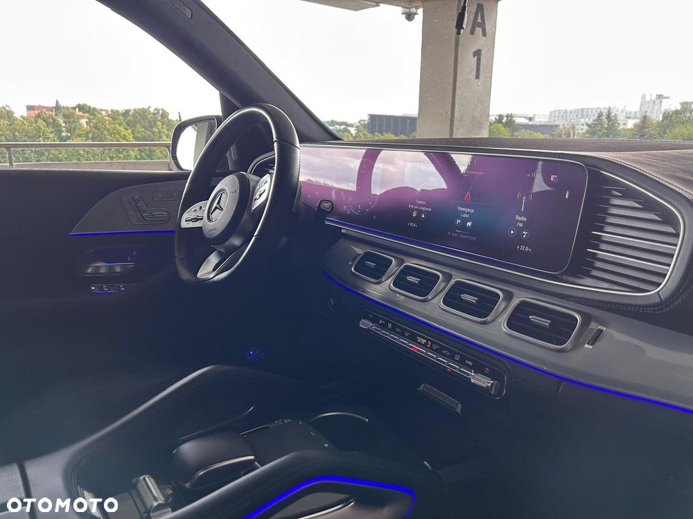 Mercedes-Benz GLE 300 d 4-Matic - 14