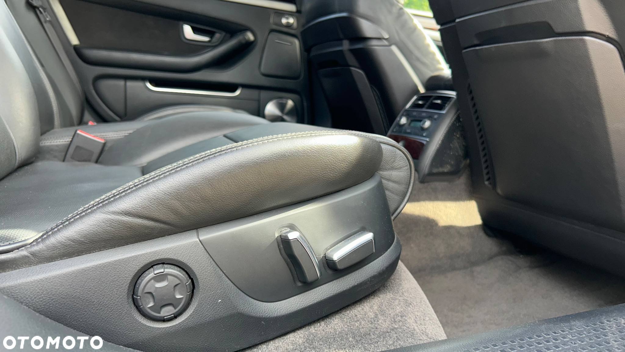 Audi A8 3.0 TDI DPF quattro Langversion - 13