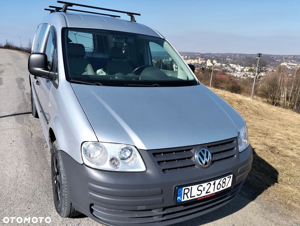 Volkswagen Caddy Maxi 4x4 - 5