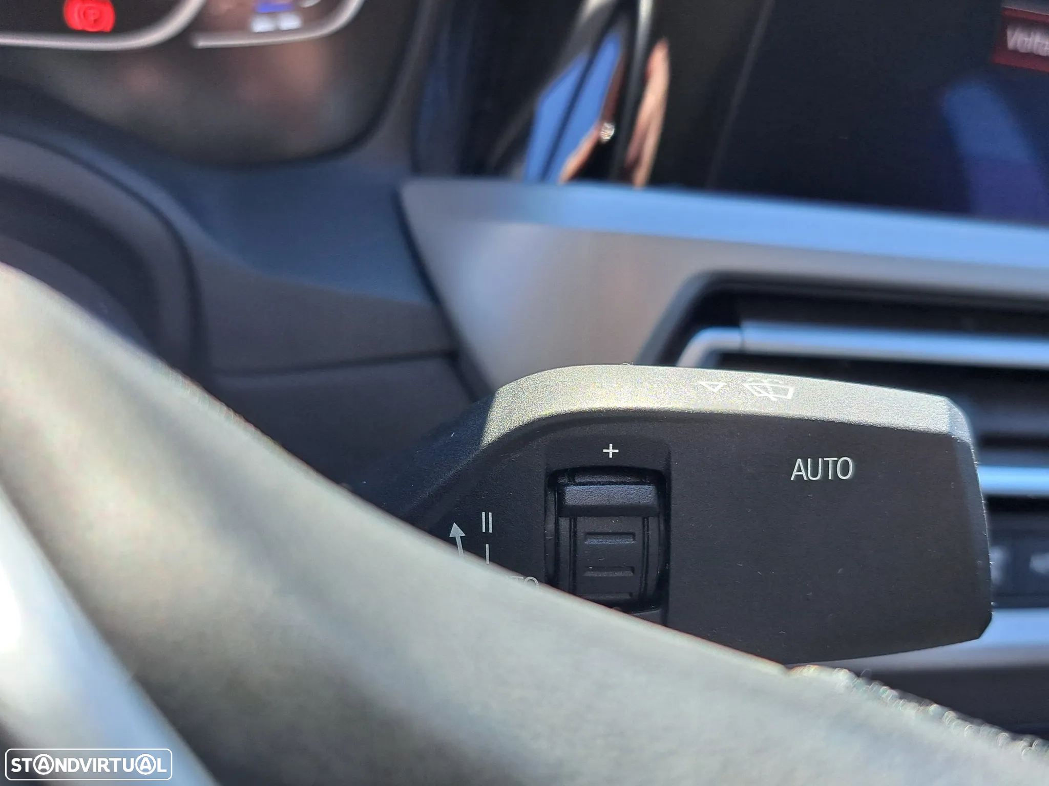 BMW 320 d Auto - 35