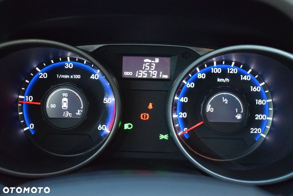 Hyundai ix35 - 24