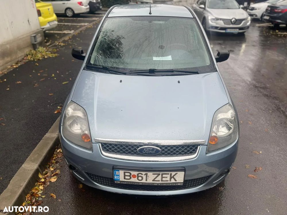 Ford Fiesta 1.3i Comfort - 2