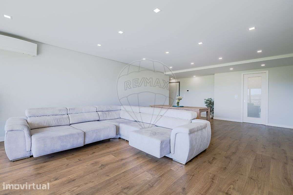 Apartamento T4 para venda - Grande imagem: 2/33