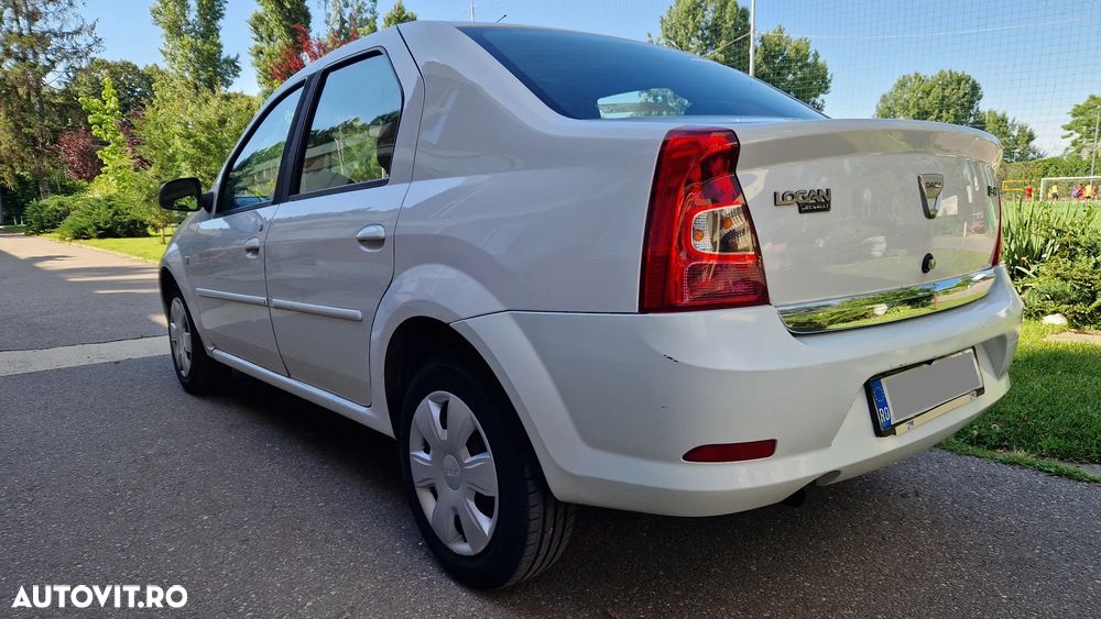 Dacia Logan 1.2 Laureate - 3