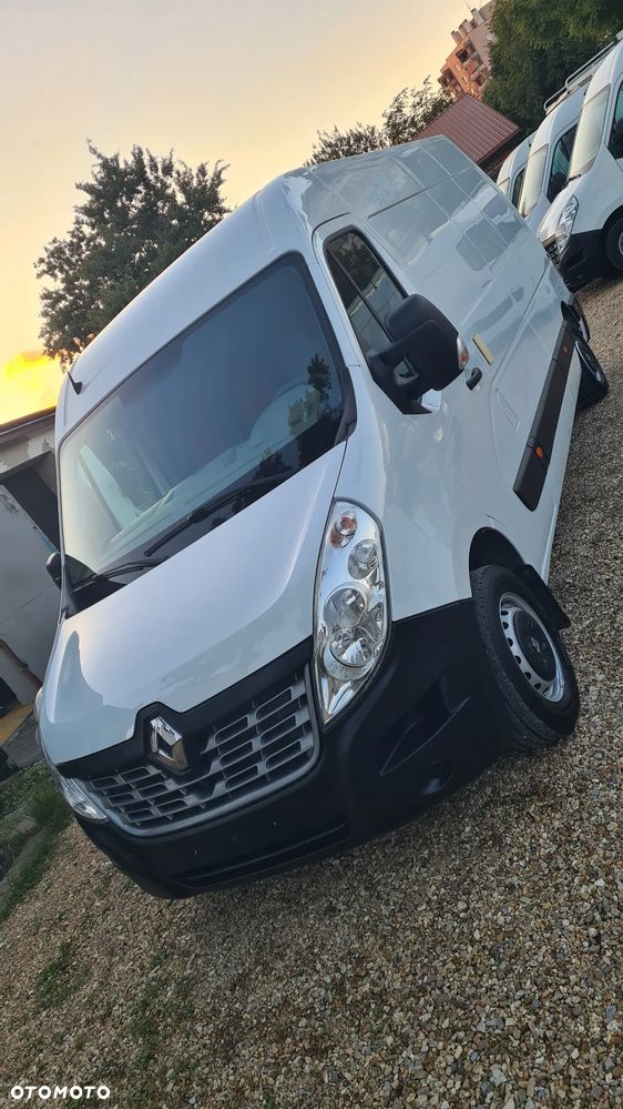 Renault Master - 1