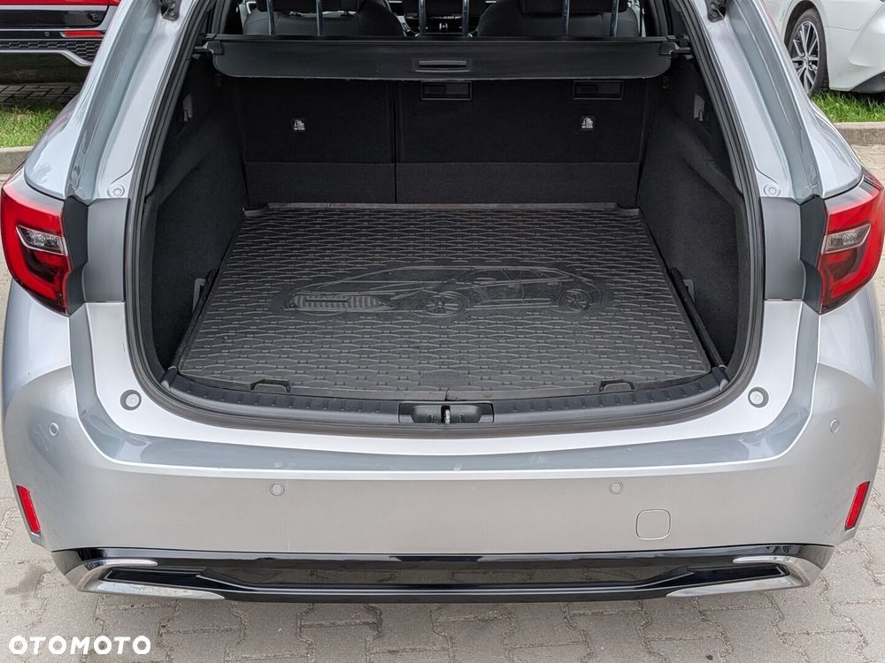 Toyota Corolla 1.8 Hybrid Comfort - 36