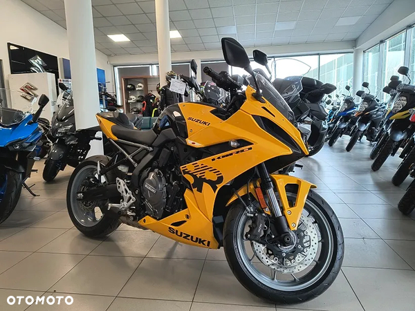 Suzuki GSX