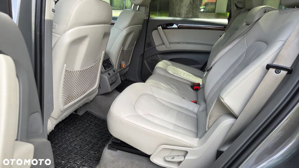 Audi Q7 3.0 TFSI Quattro Tiptronic - 11