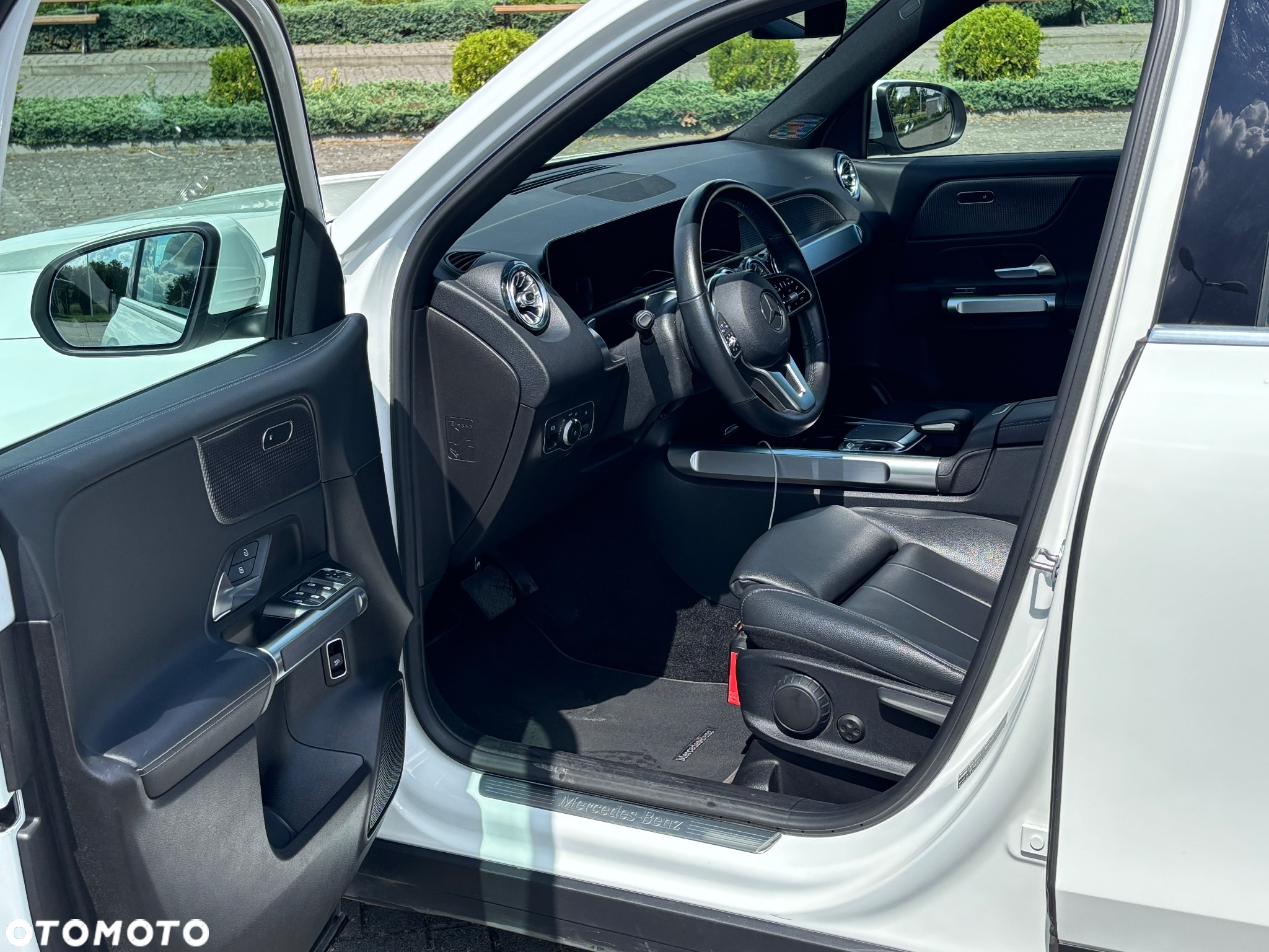 Mercedes-Benz GLB 180 d 8G-DCT - 8